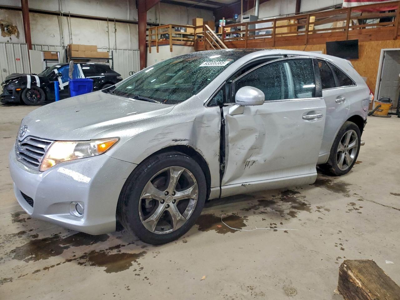 2011 TOYOTA VENZA