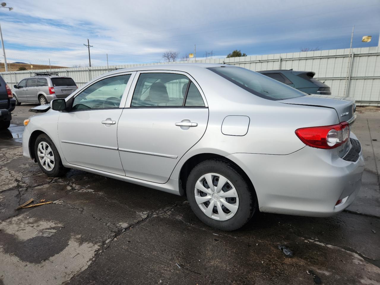 2013 TOYOTA COROLLA