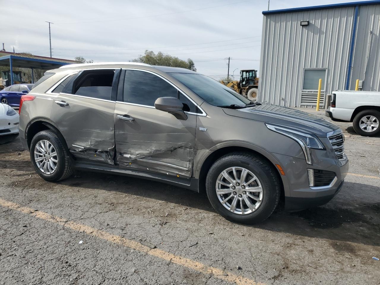 2017 CADILLAC XT5