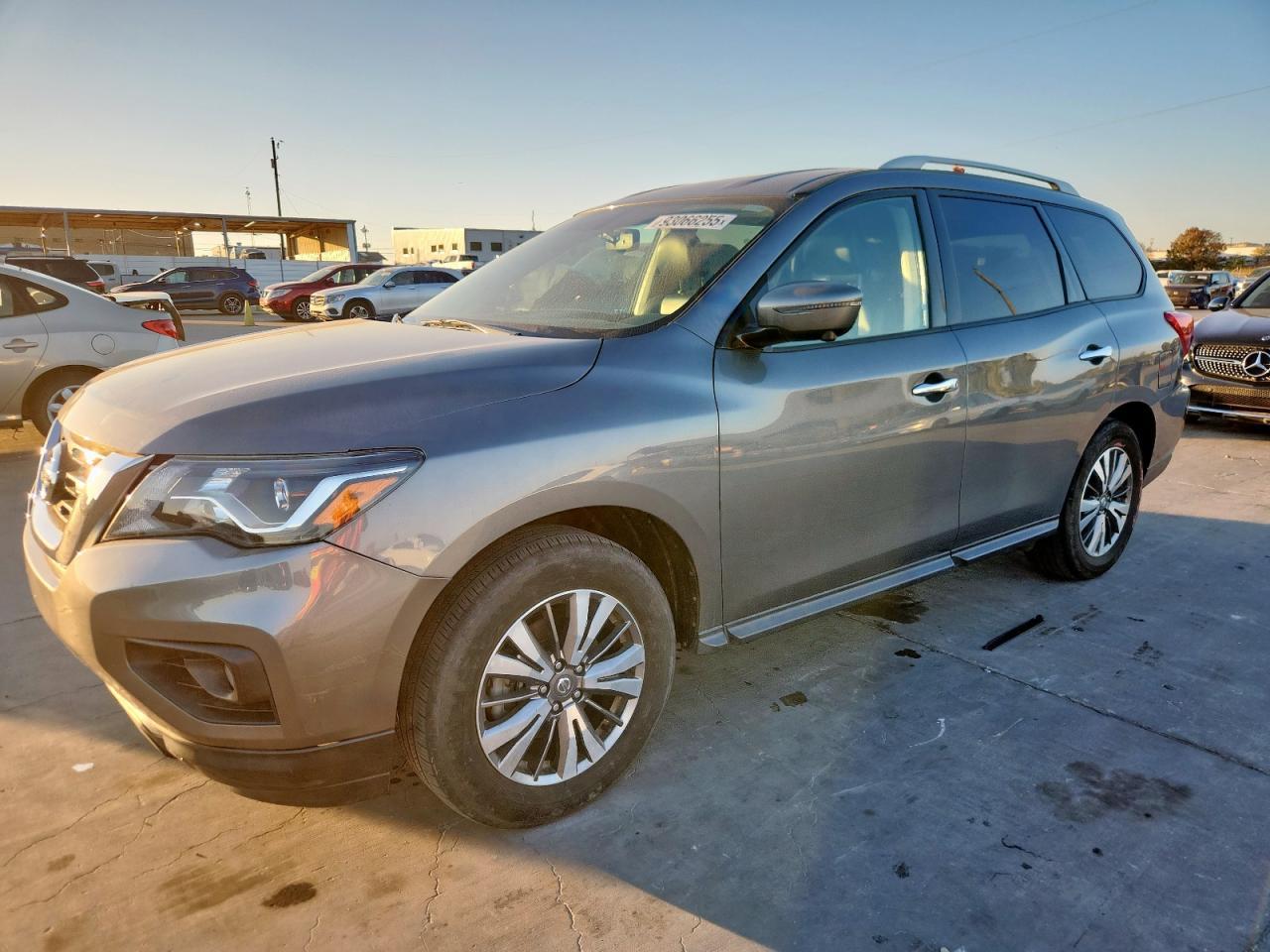 2019 NISSAN PATHFINDER
