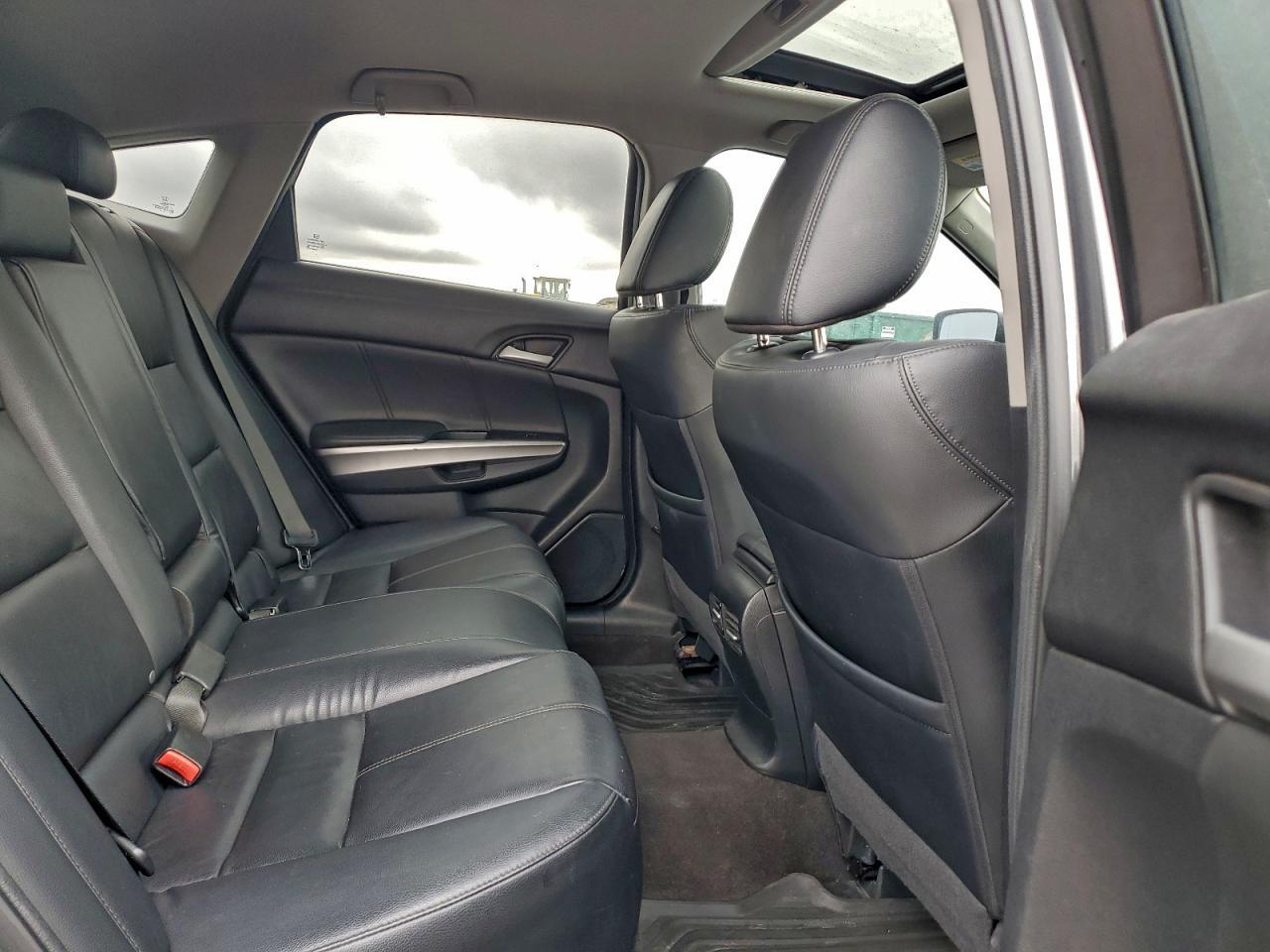 2013 HONDA Crosstour