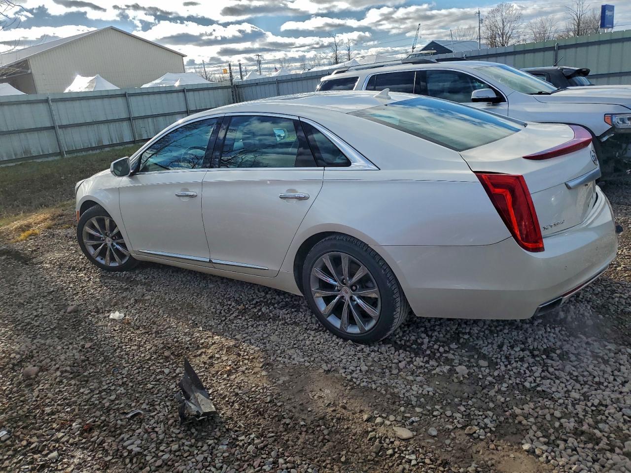 2013 CADILLAC XTS