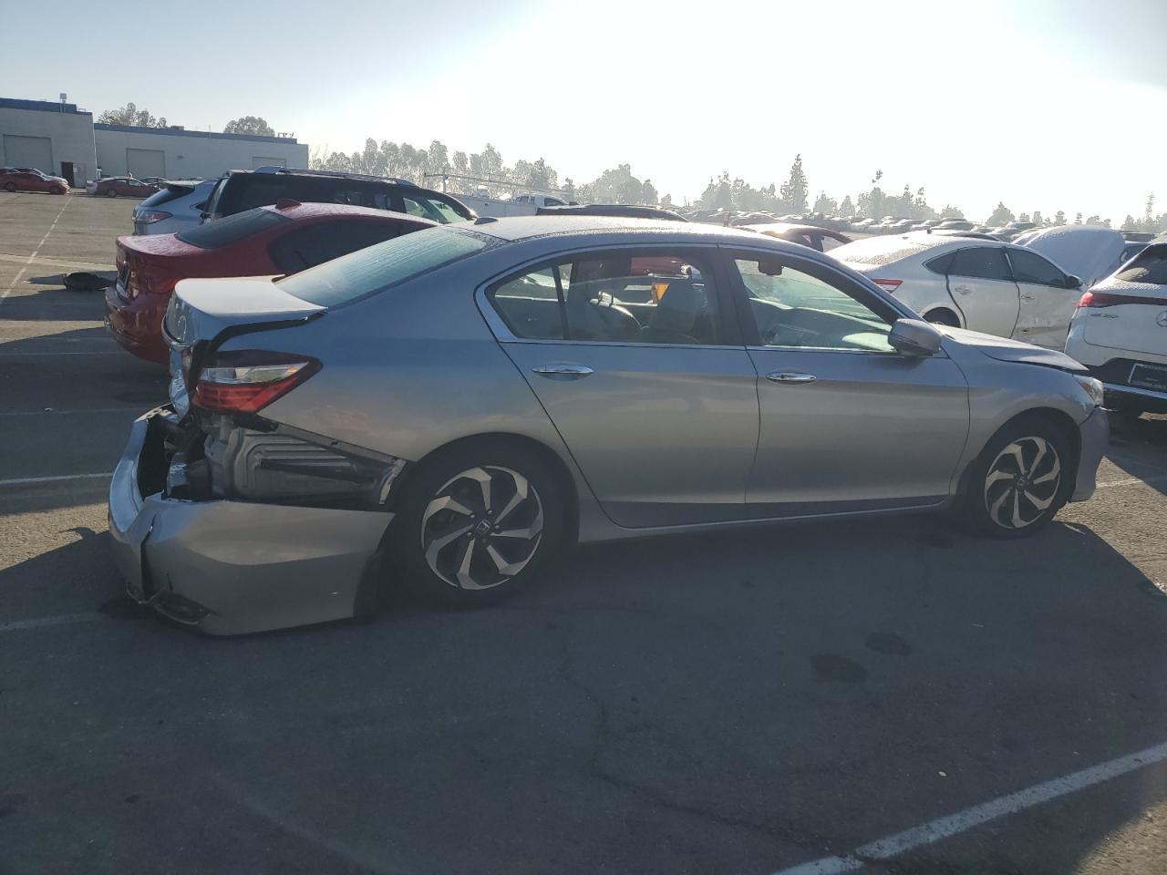 2016 HONDA ACCORD