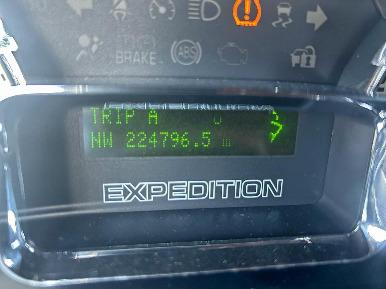 2011 FORD Expedition