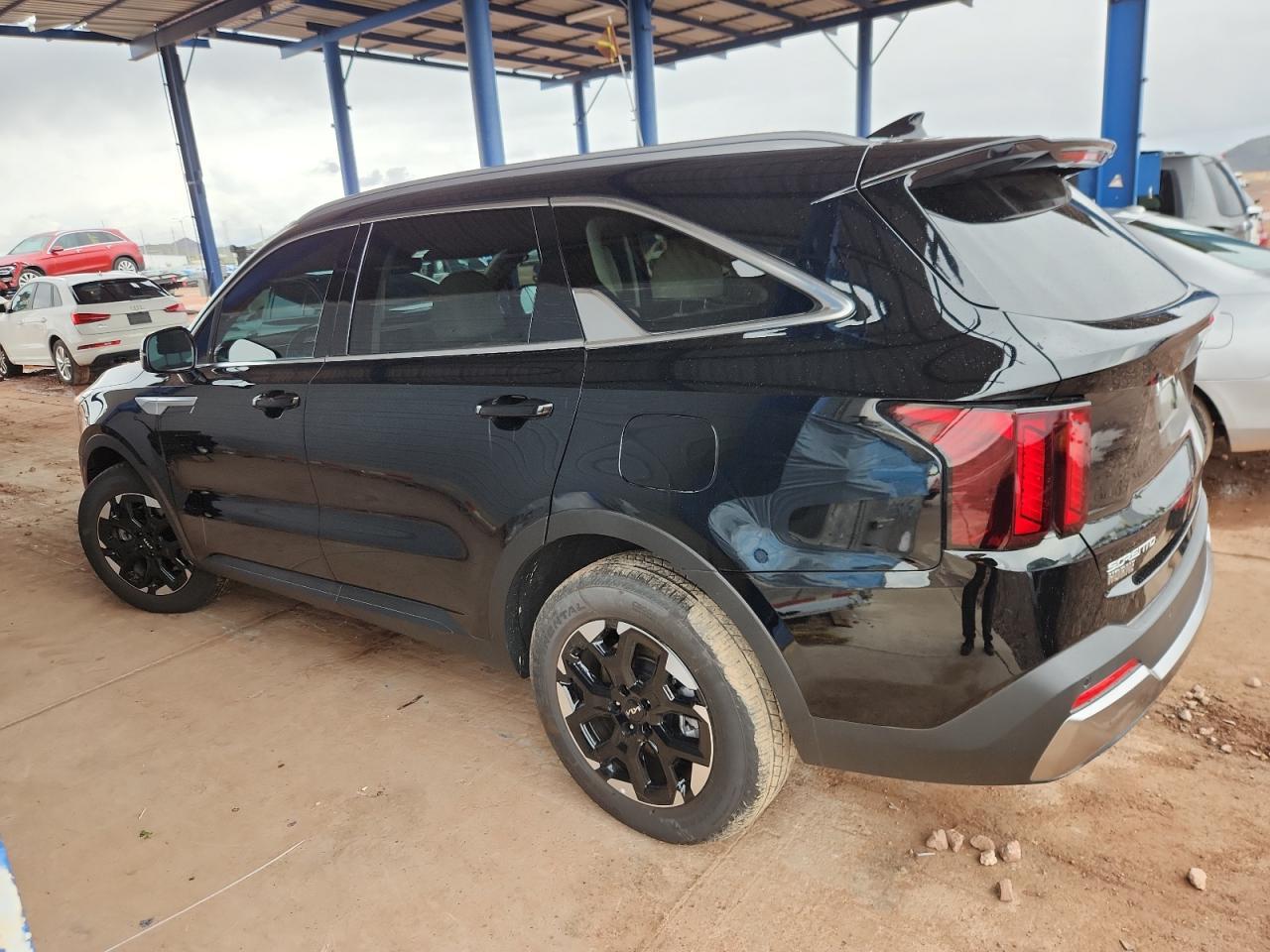 2025 KIA SORENTO
