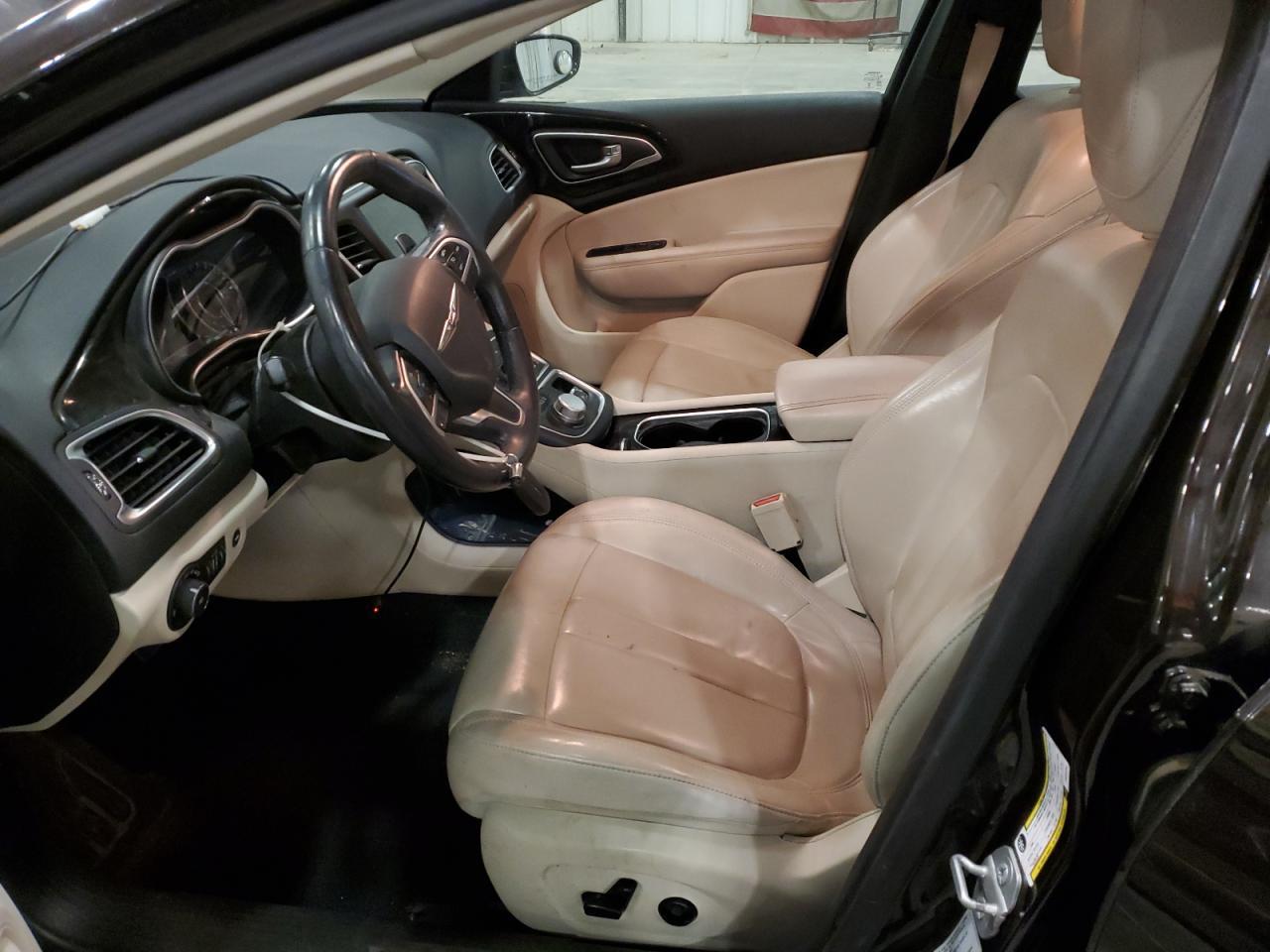 2015 CHRYSLER 200
