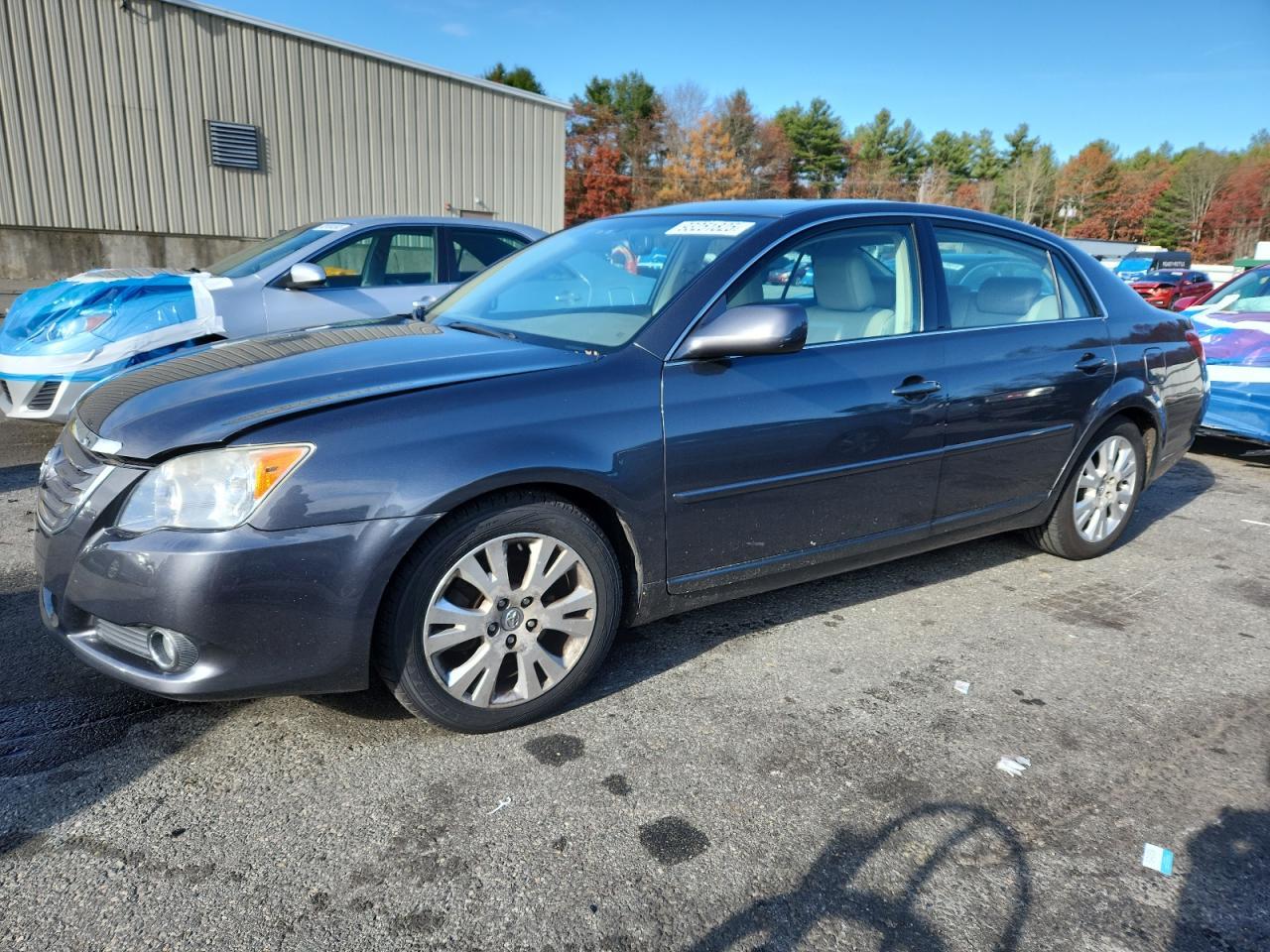 2009 TOYOTA Avalon