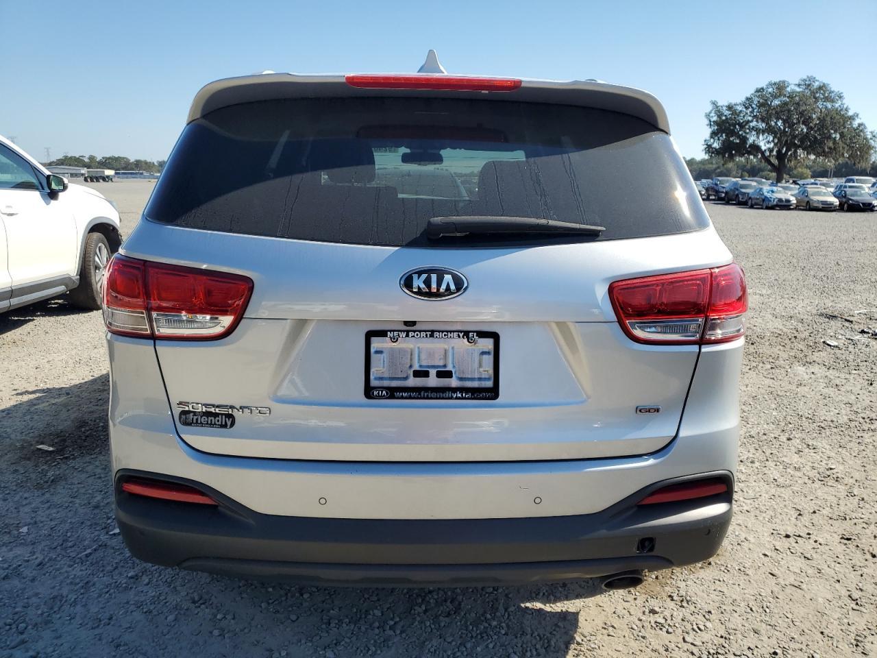 2017 KIA SORENTO
