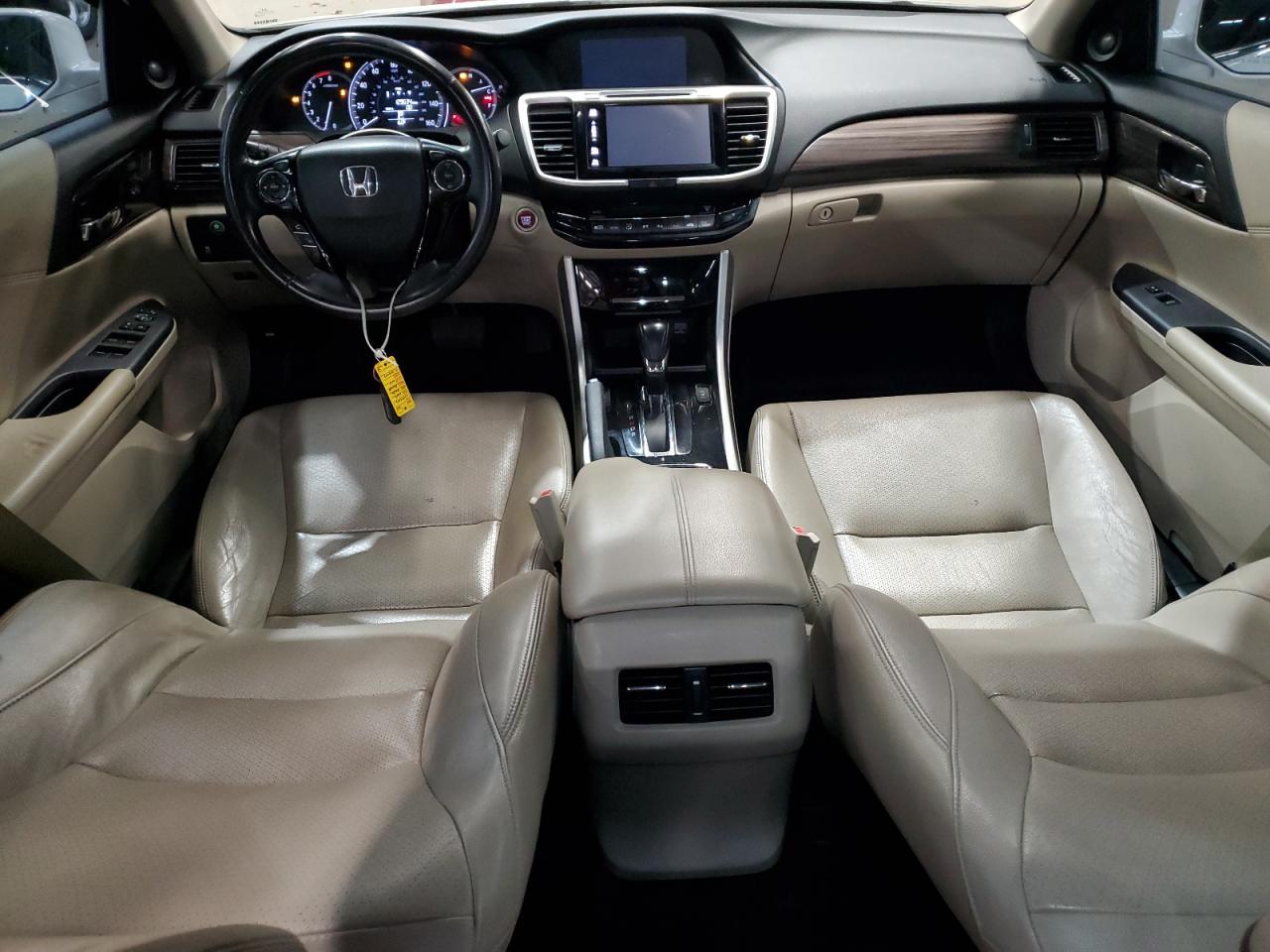2017 HONDA ACCORD