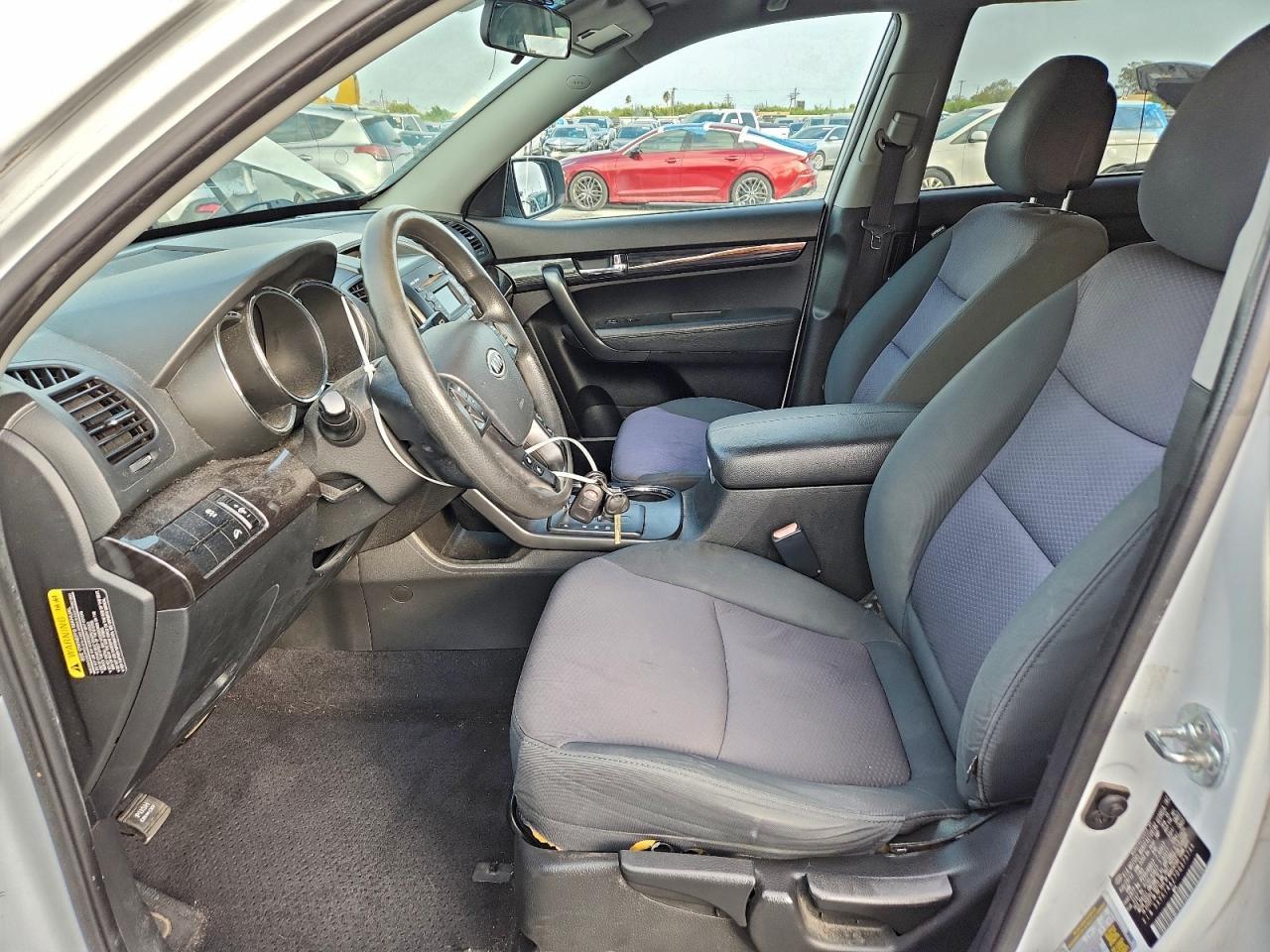 2013 KIA SORENTO