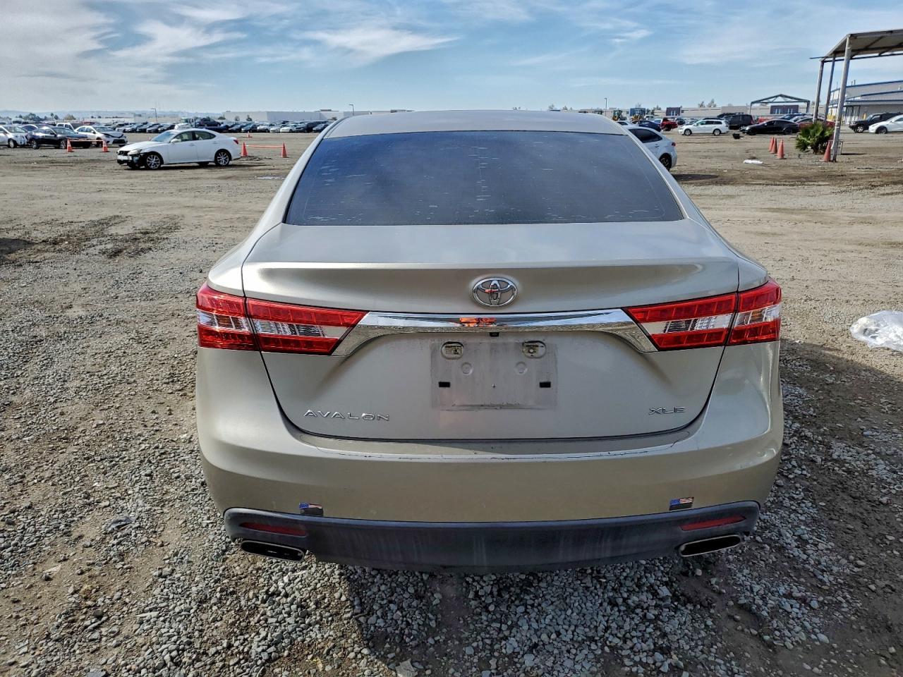 2013 TOYOTA Avalon