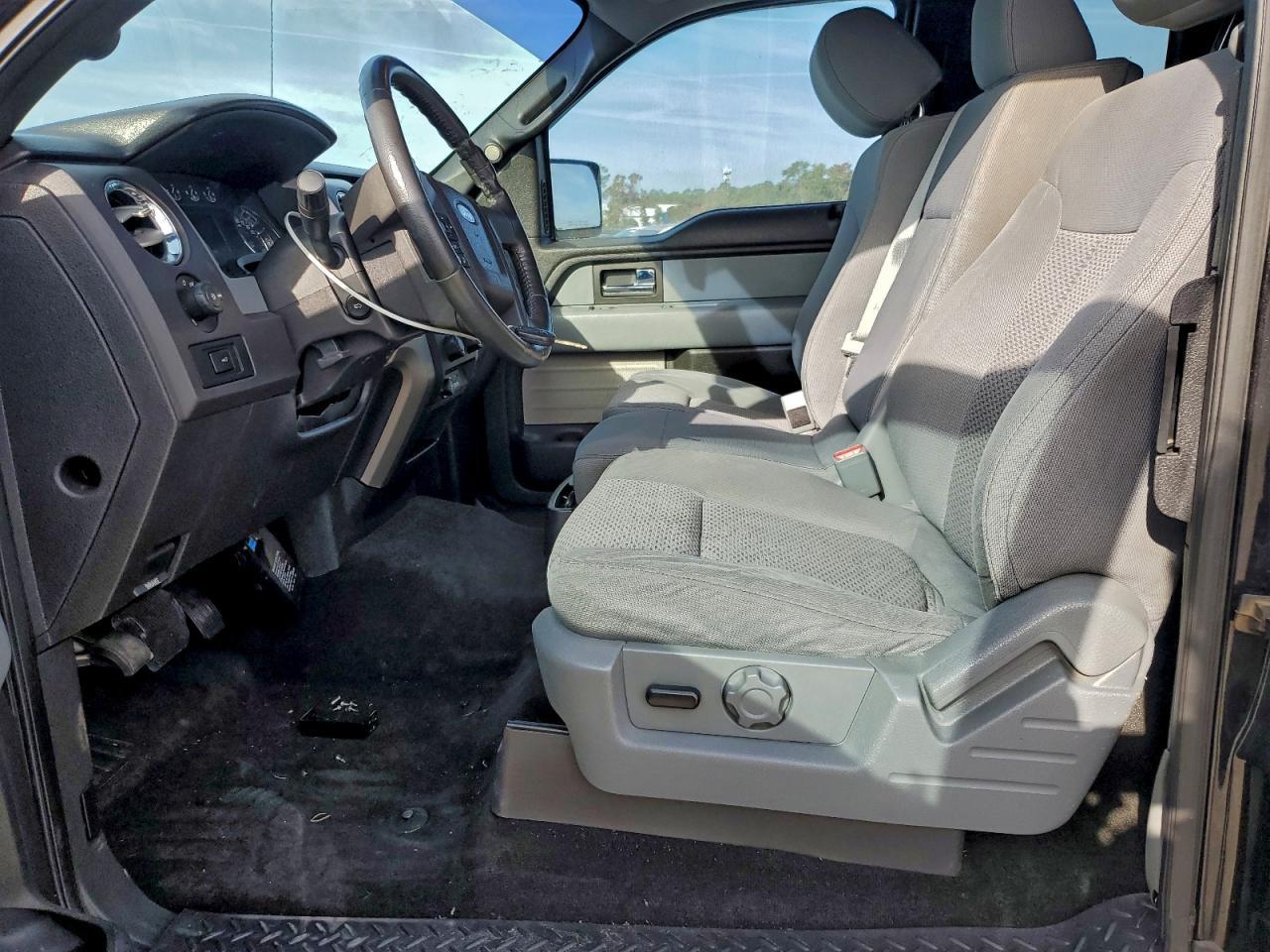 2012 FORD F-150