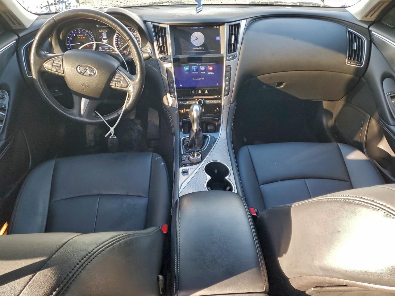 2016 INFINITI Q50