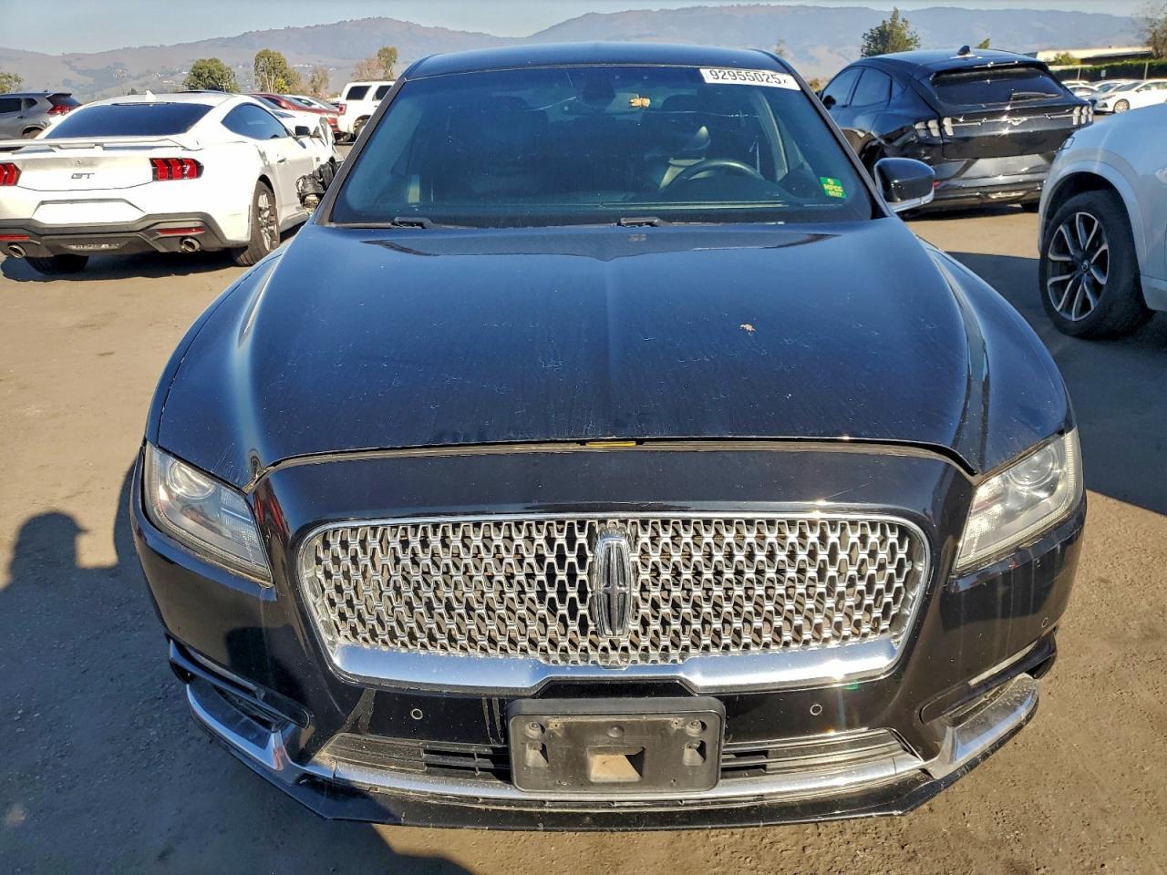 2017 LINCOLN Continental