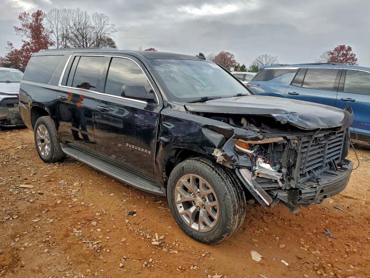 2018 CHEVROLET Suburban