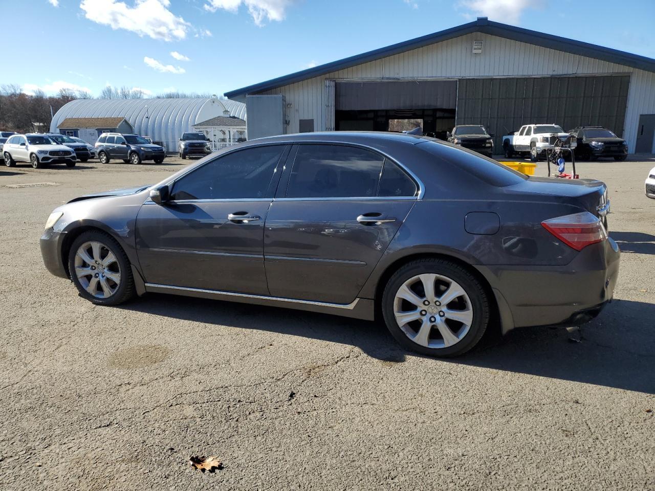 2010 ACURA RL