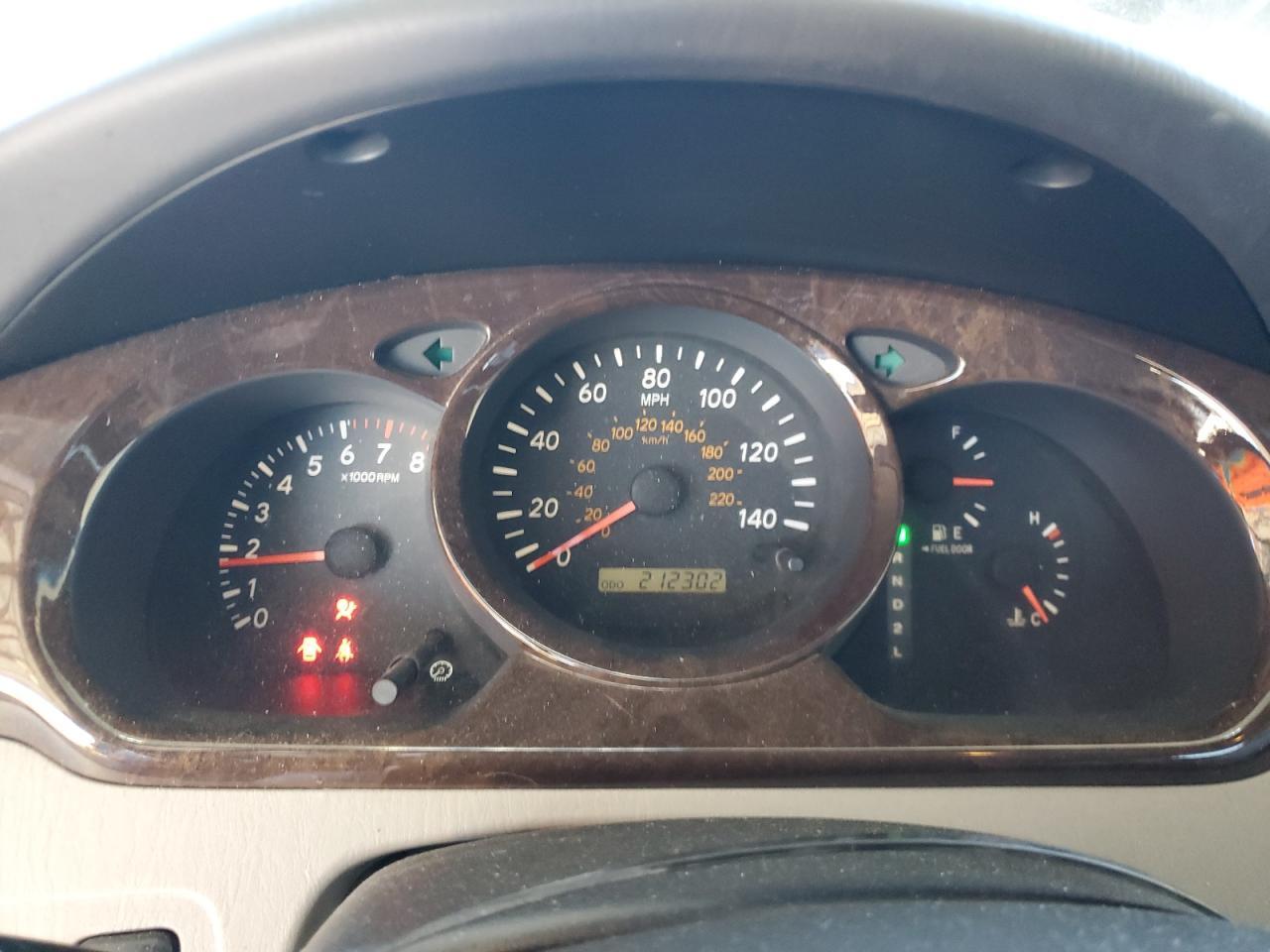 2001 TOYOTA HIGHLANDER