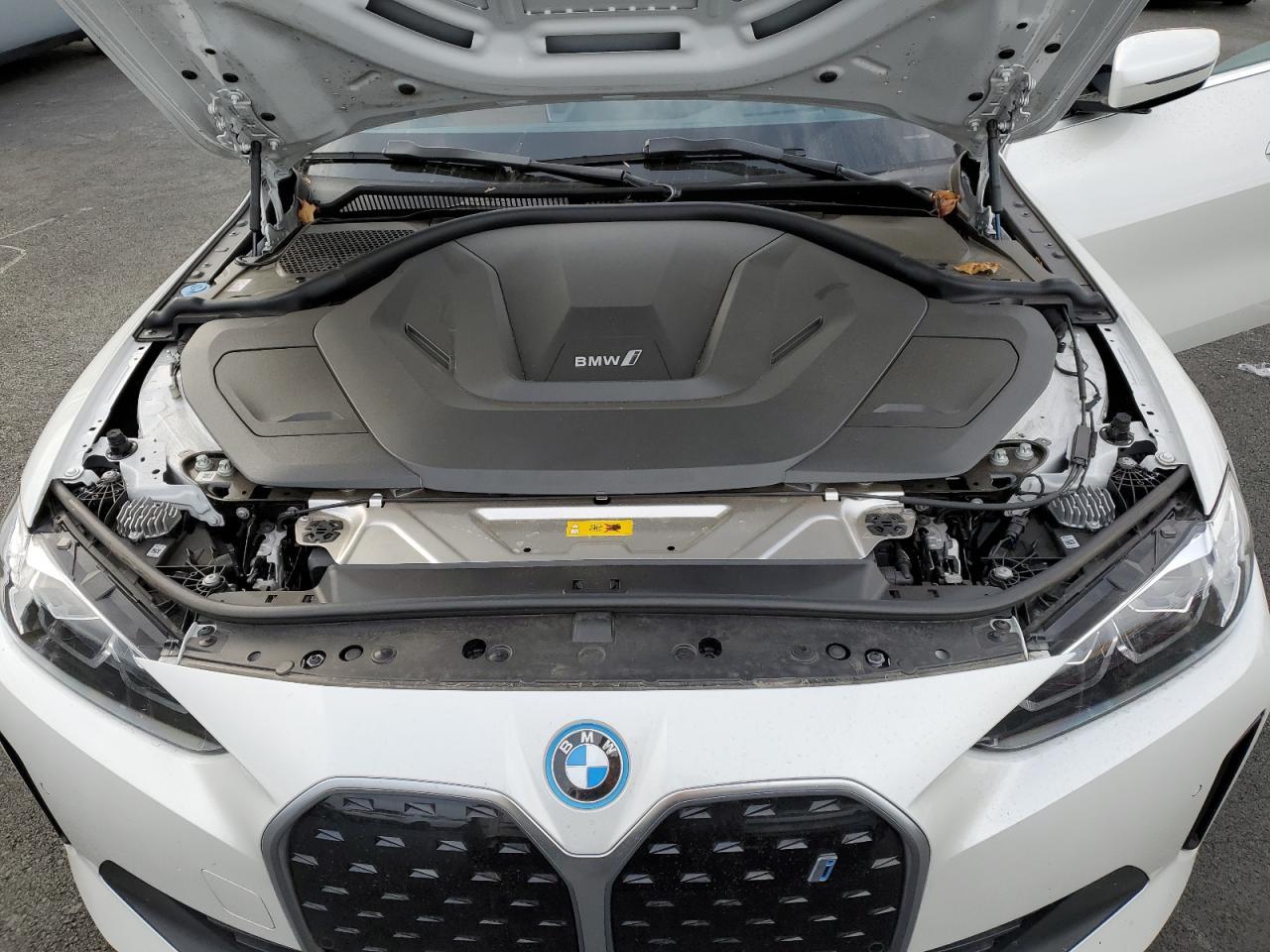 2024 BMW i4