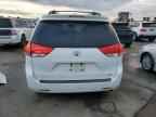 2012 TOYOTA SIENNA