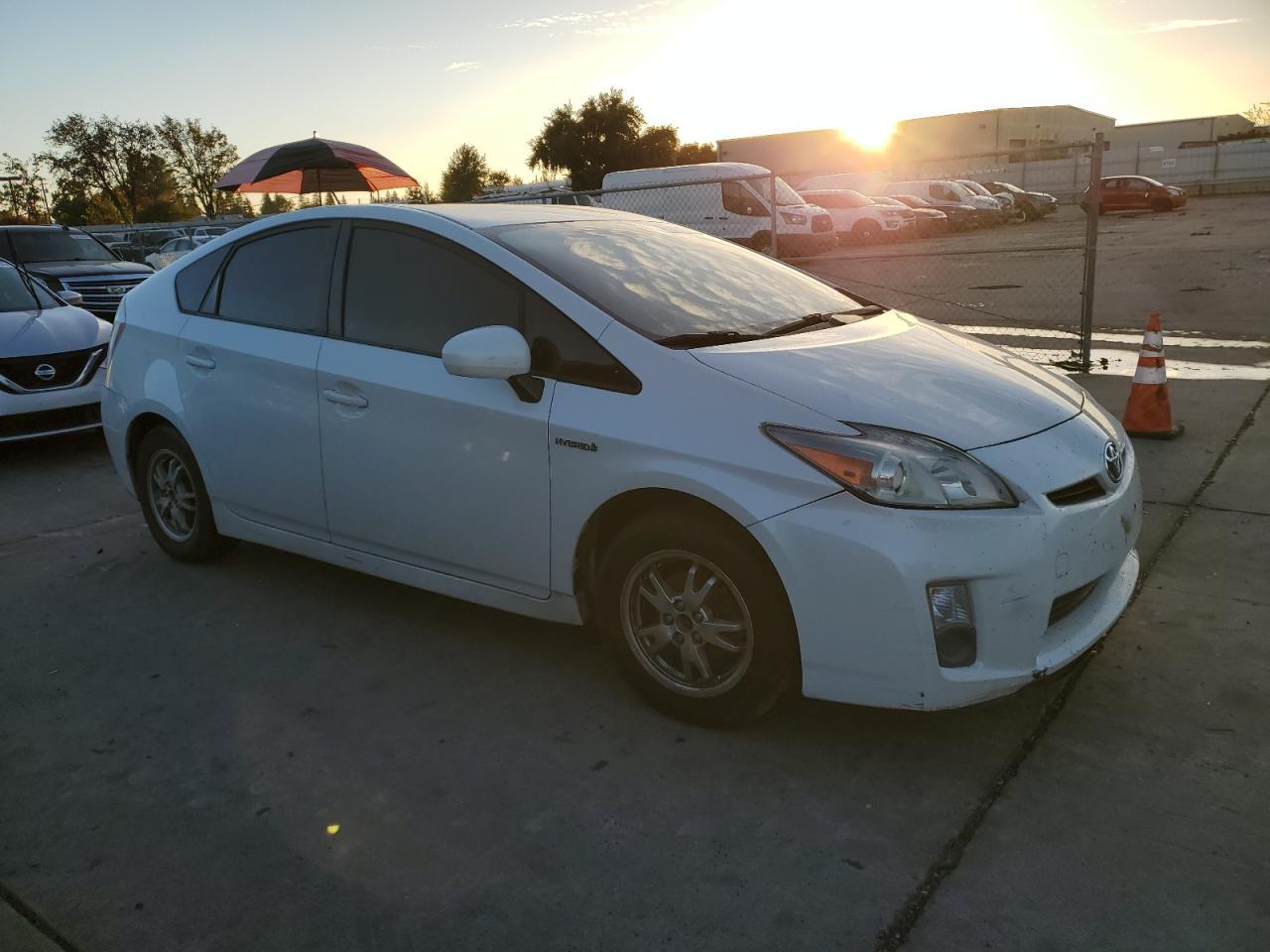 2010 TOYOTA PRIUS