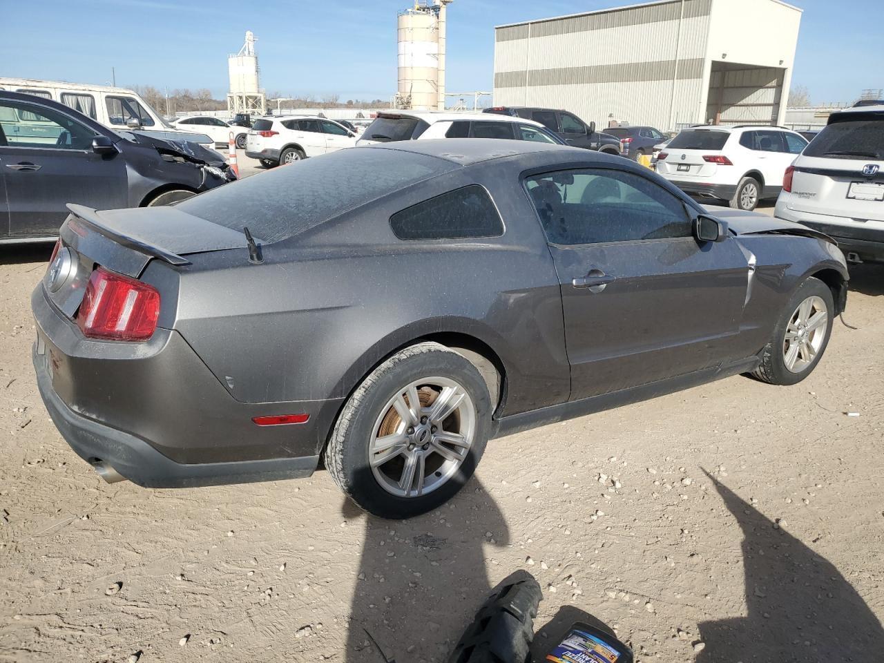 2010 FORD MUSTANG