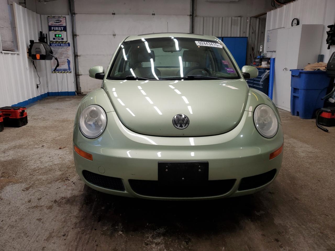 2008 VOLKSWAGEN Beetle