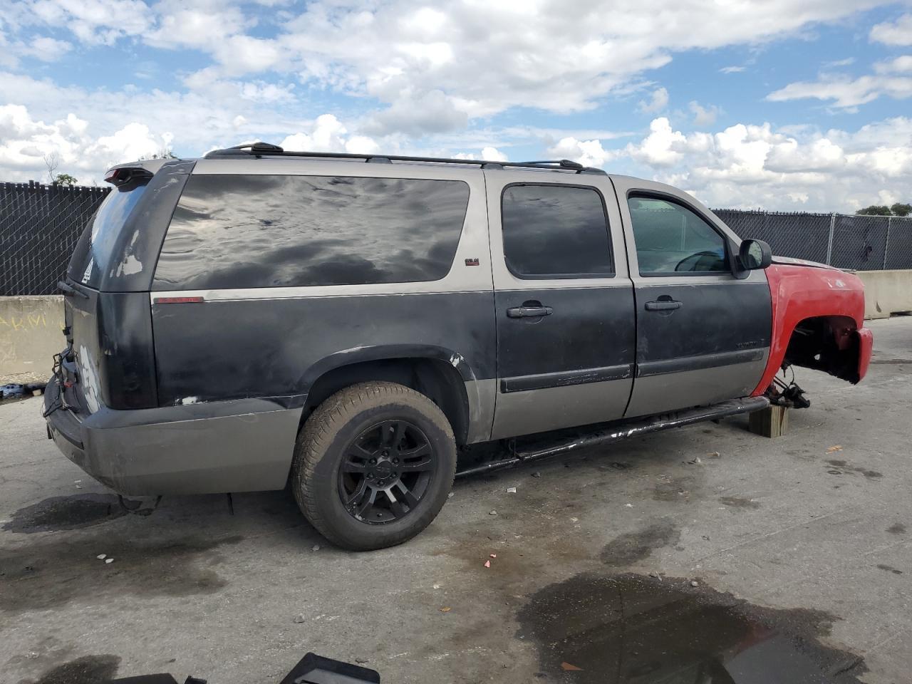 2007 CHEVROLET Suburban