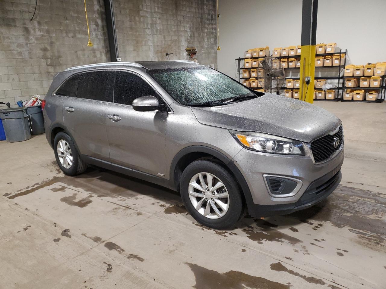 2016 KIA SORENTO