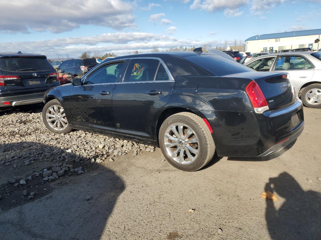 2015 CHRYSLER 300