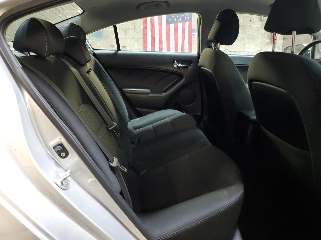 2014 KIA FORTE