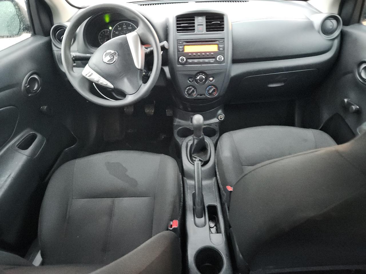 2017 NISSAN VERSA