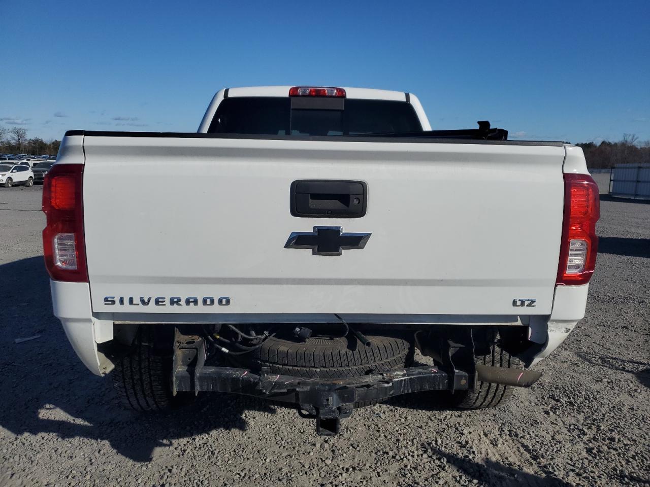 2018 CHEVROLET Silverado
