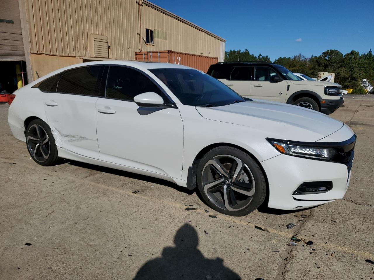 2019 HONDA ACCORD