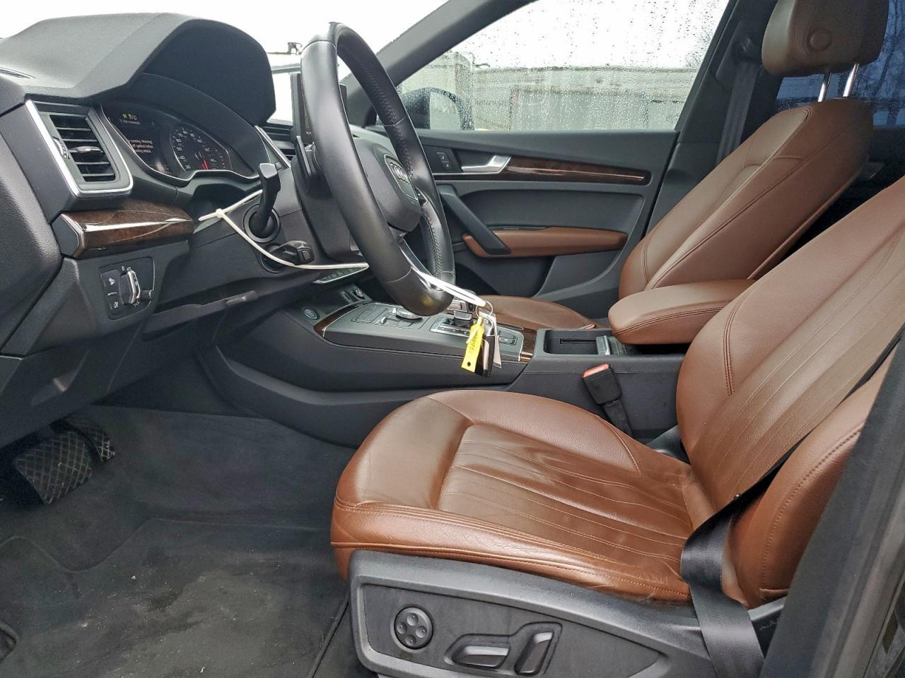 2020 AUDI Q5