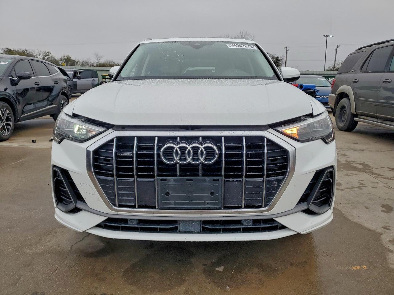 2022 AUDI Q3