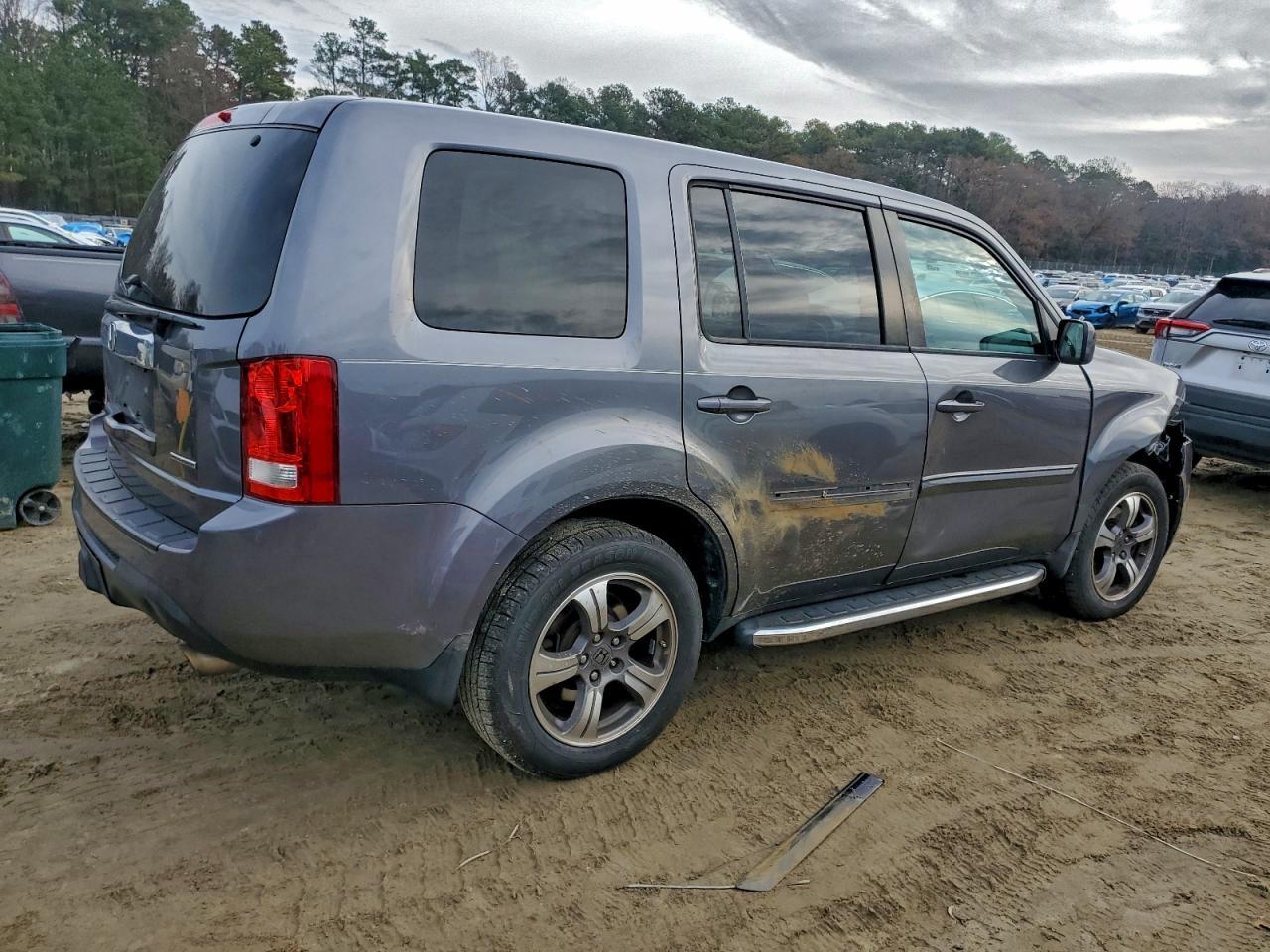 2015 HONDA PILOT
