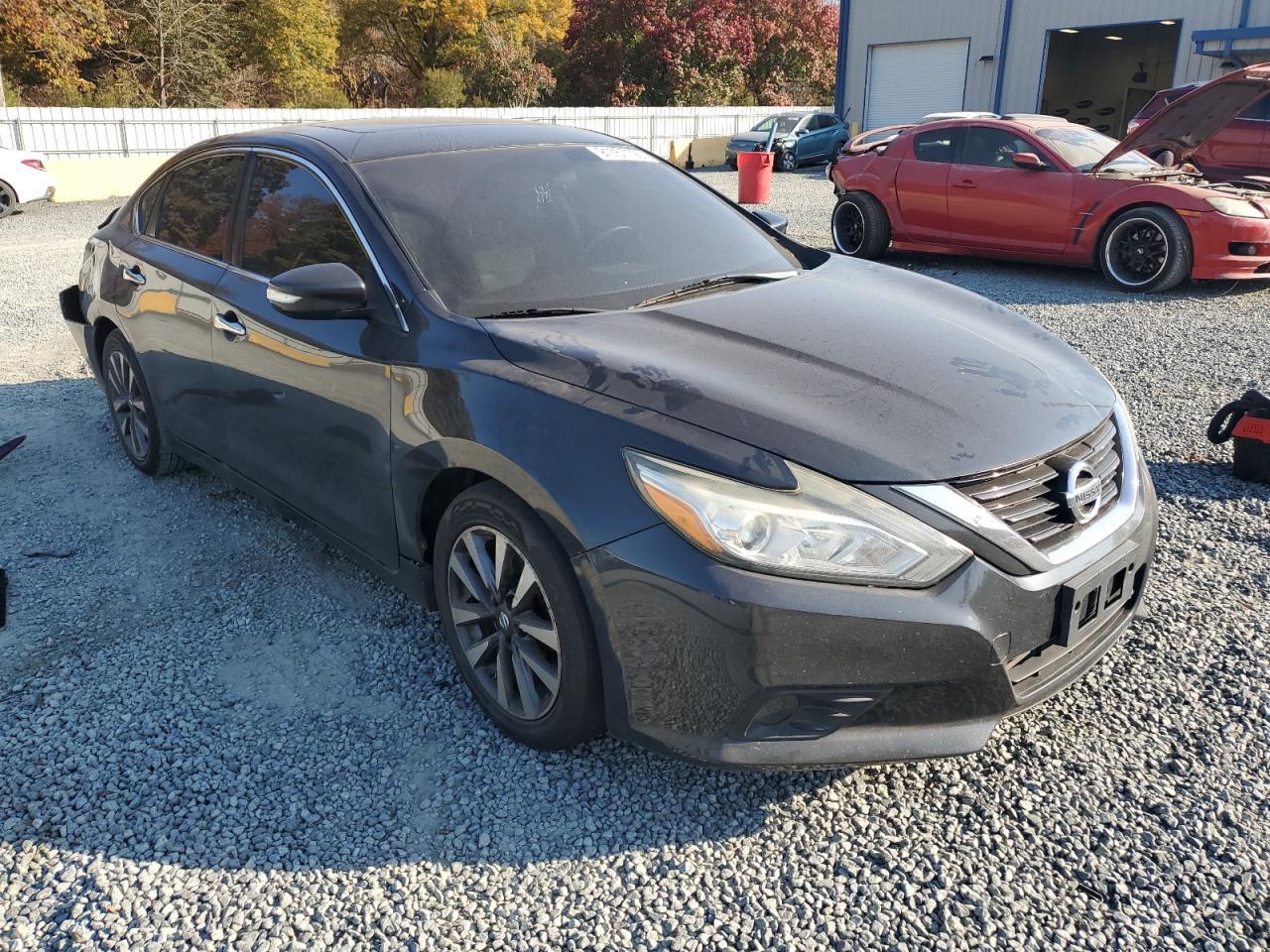 2017 NISSAN ALTIMA