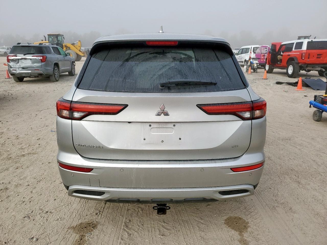 2022 MITSUBISHI outlander
