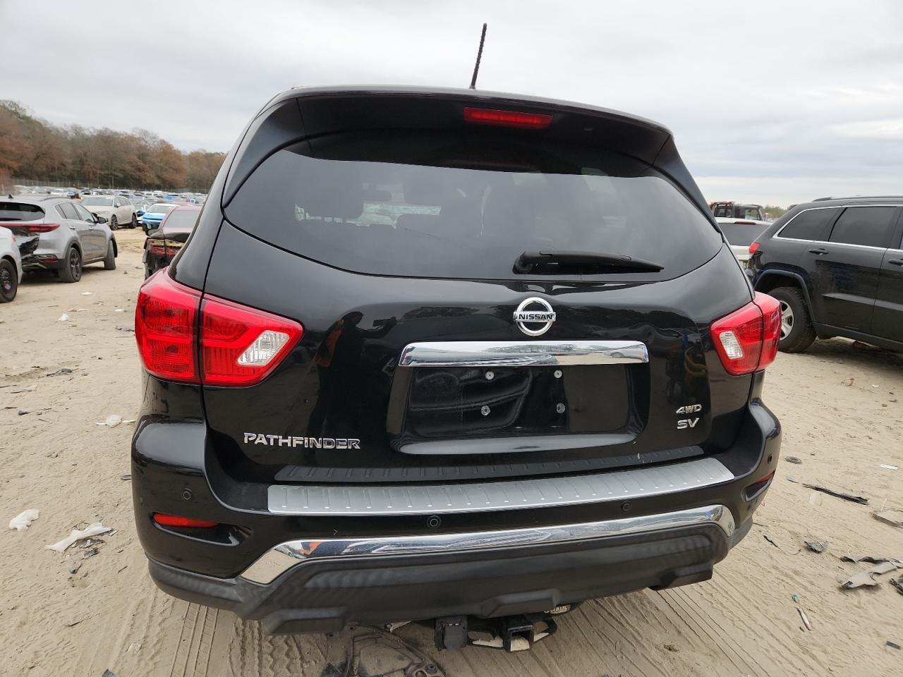 2018 NISSAN PATHFINDER