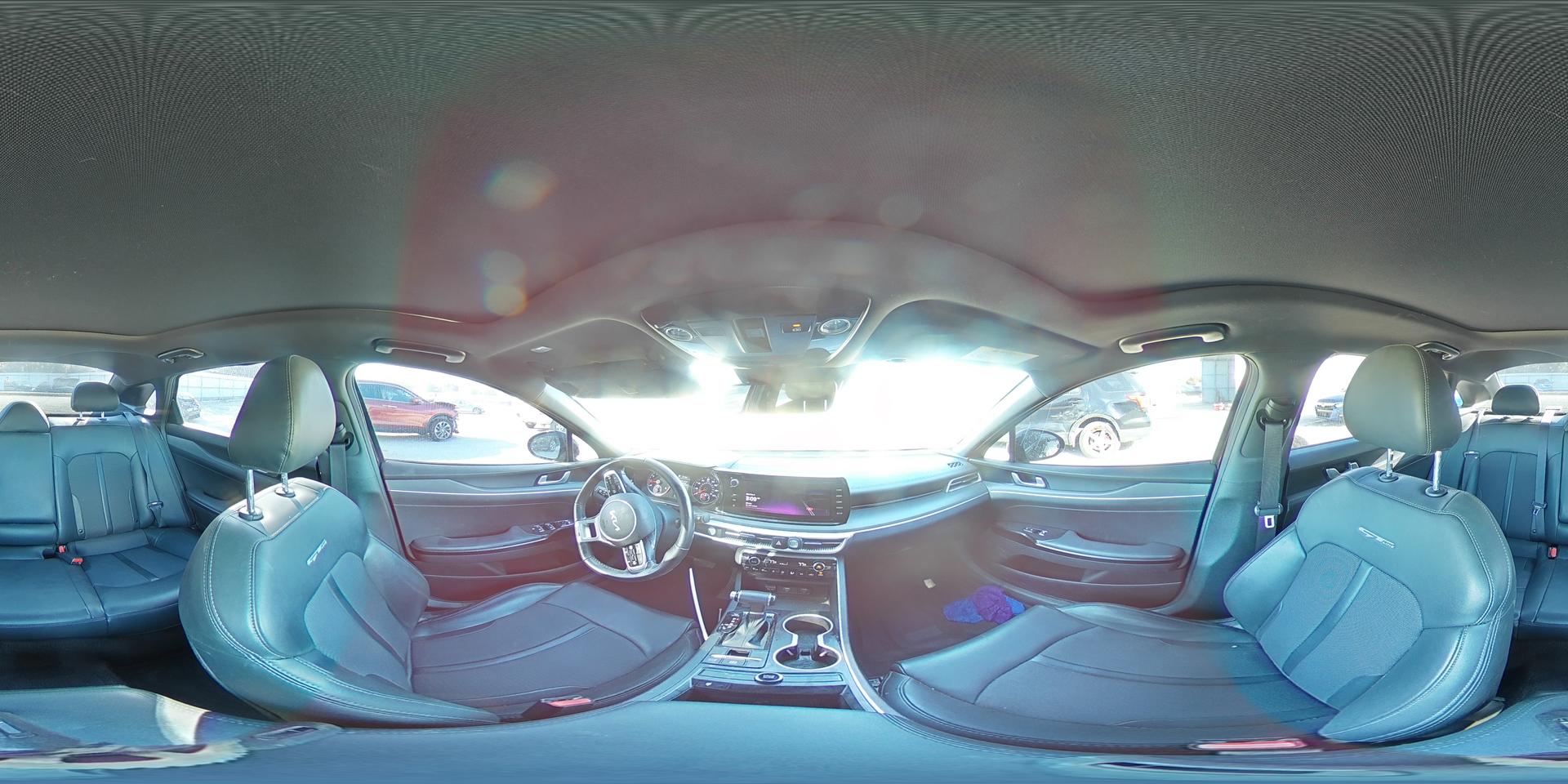 2022 KIA K5