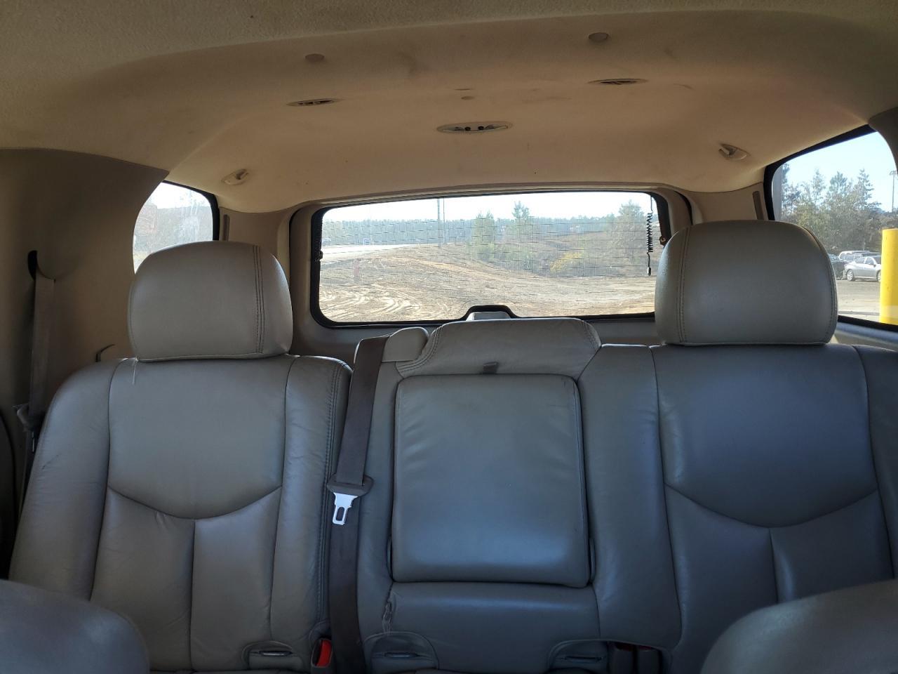 2003 CHEVROLET Tahoe