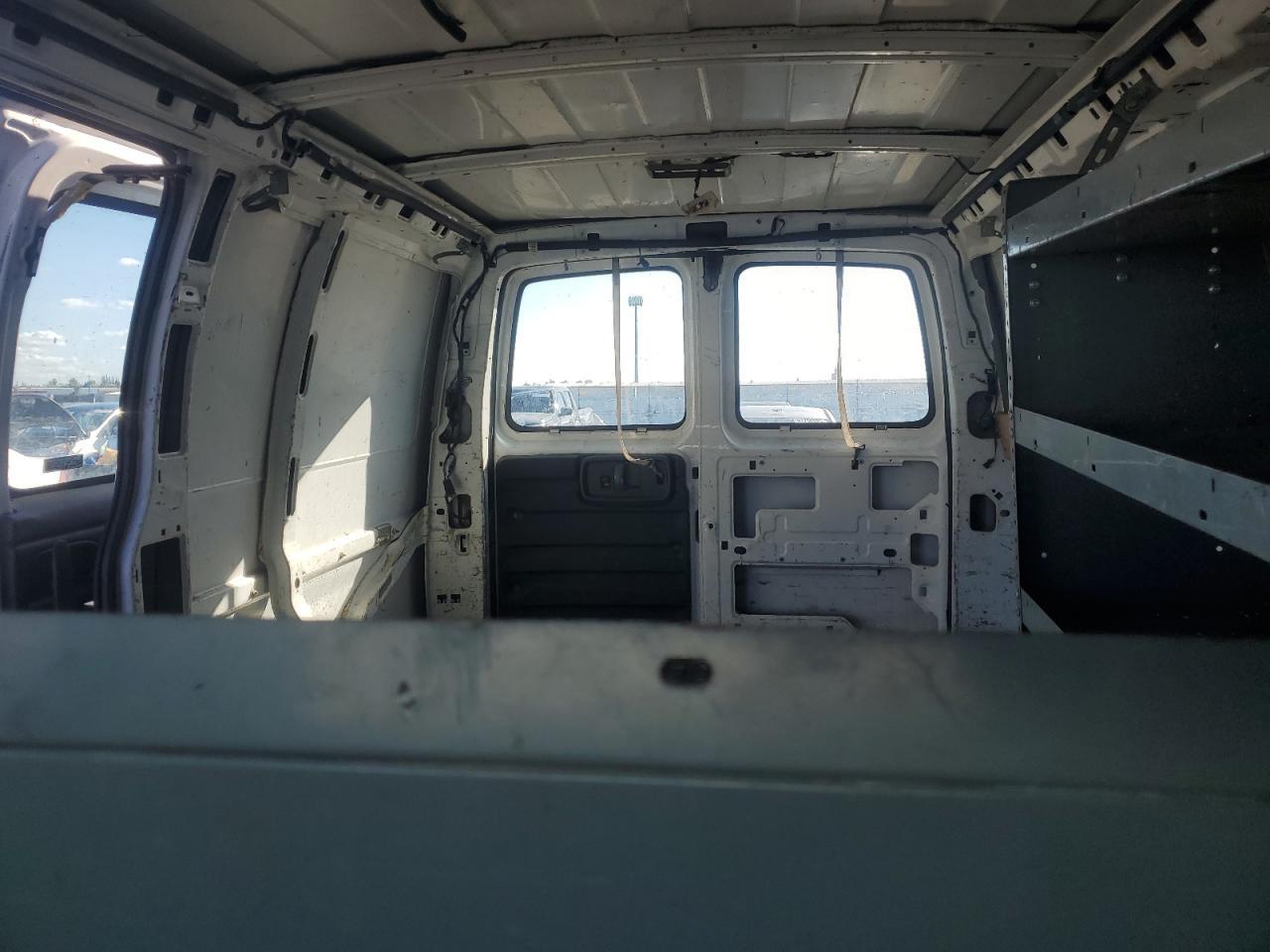 1999 CHEVROLET EXPRESS 2500