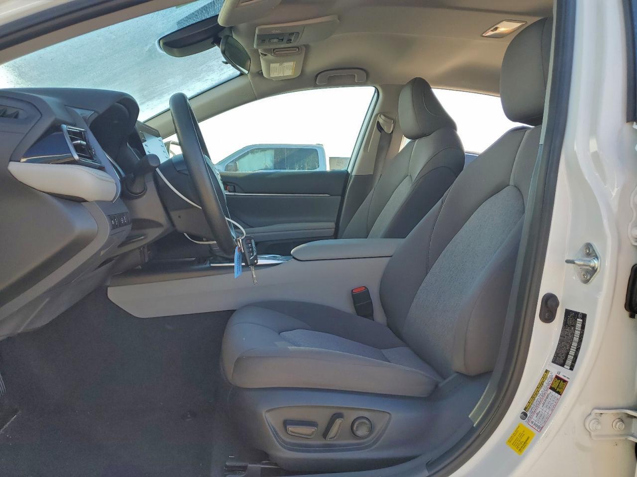 2024 TOYOTA CAMRY