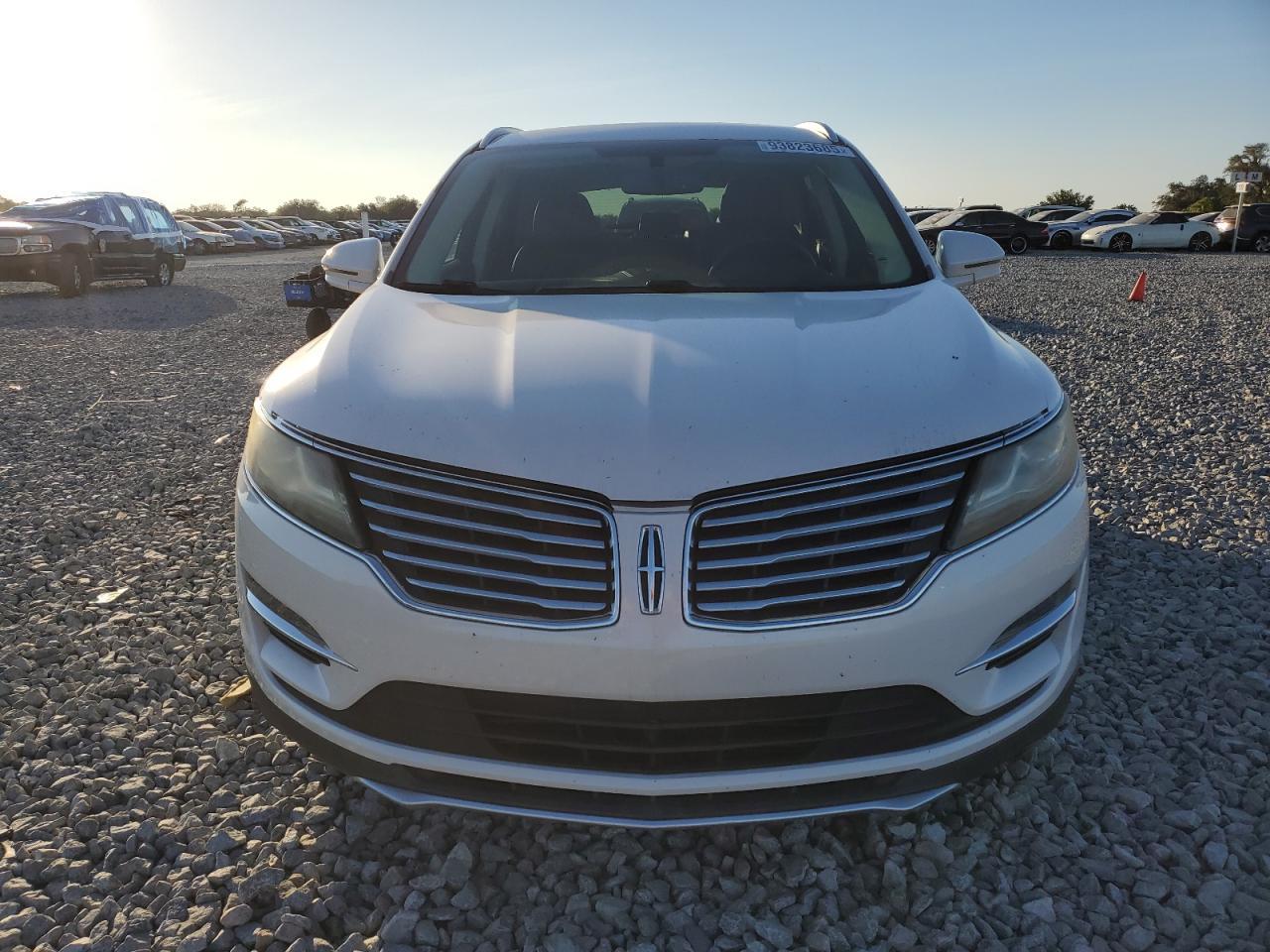 2016 LINCOLN MKC