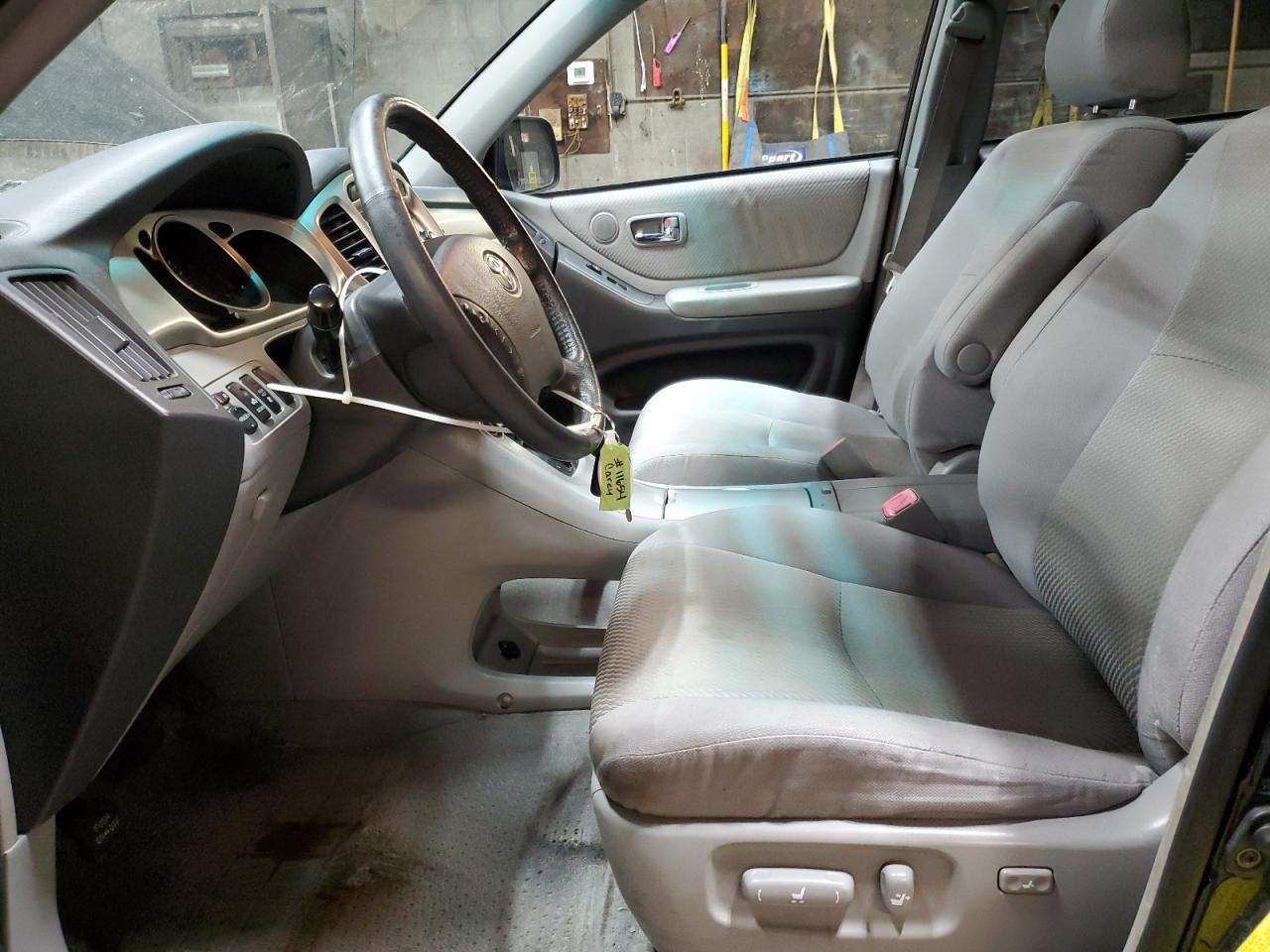 2006 TOYOTA HIGHLANDER