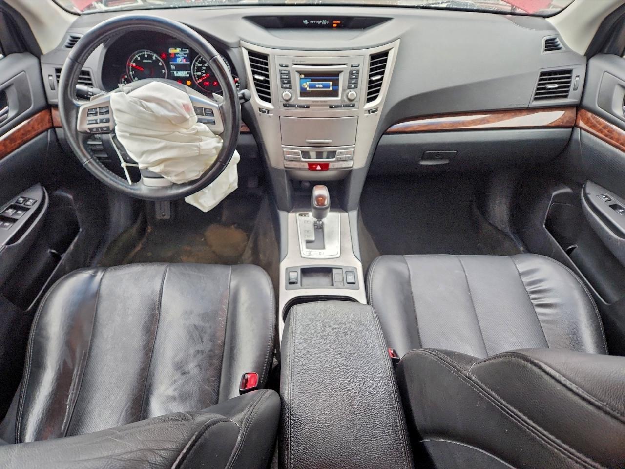 2013 SUBARU Legacy
