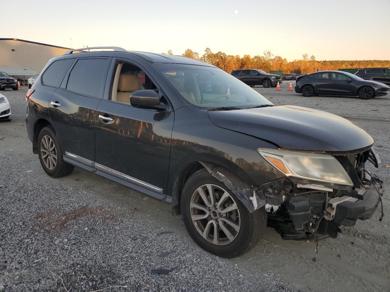 2015 NISSAN PATHFINDER