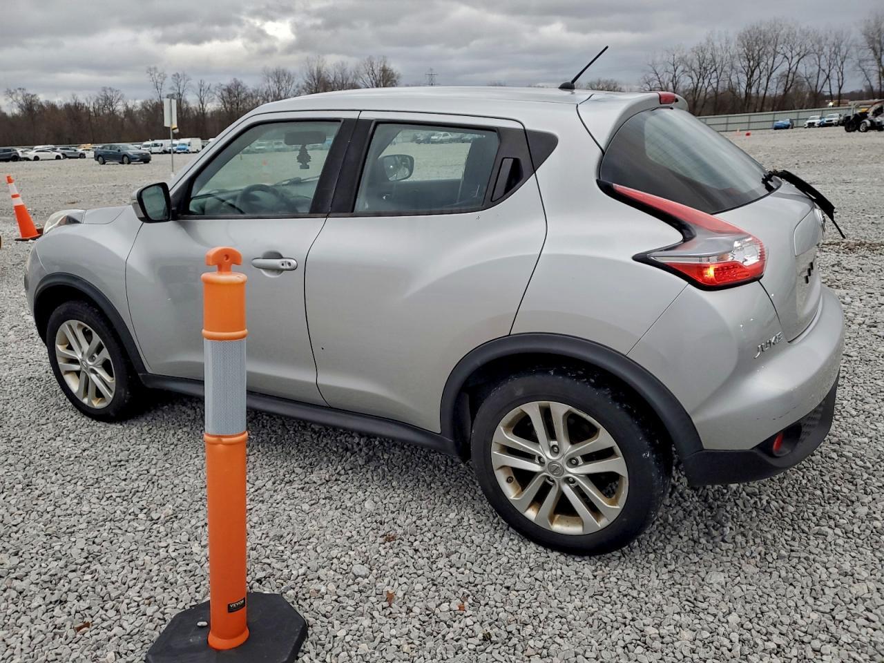 2016 NISSAN Juke