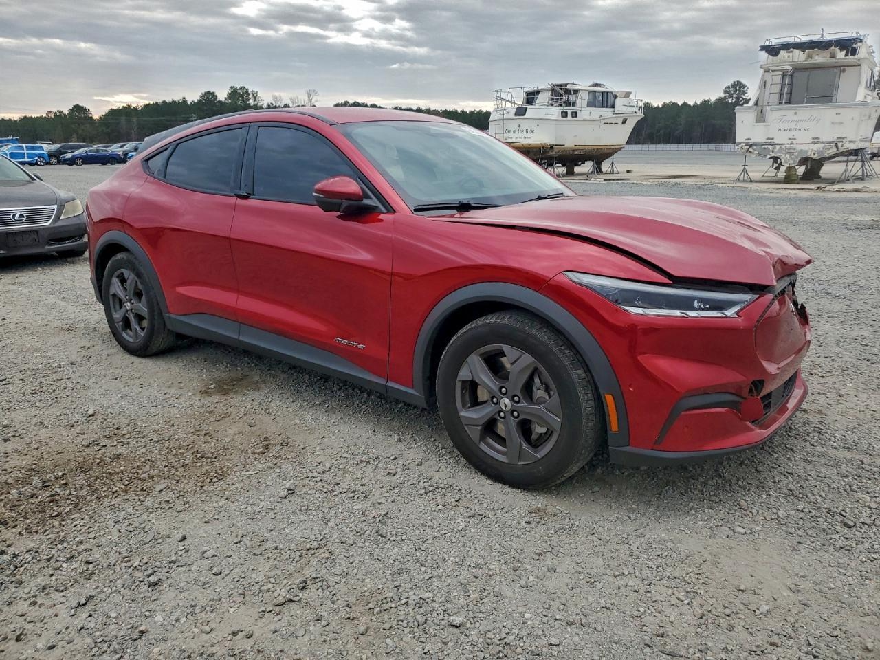 2022 FORD Mustang Mach-E