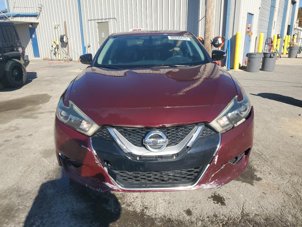 2016 NISSAN Maxima